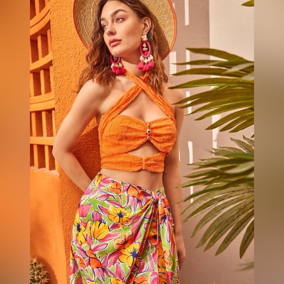 Summer Halter Top & Side Wrap Skirt 2 Piece Set - Picture 9 of 11